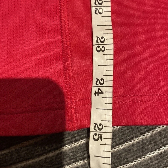 Champion longsleeved athletic textured yoga  top - Picture 6 of 11